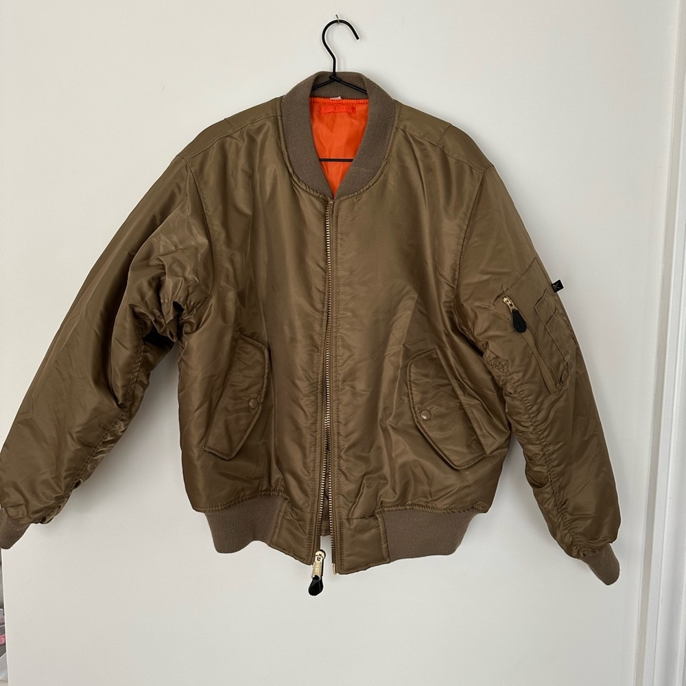 MA-1 bomber flight jacket